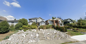 366 E 5th Street, North Vancouver,